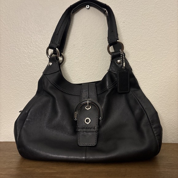 Coach Handbags - Coach SoHo Lynn Hobo Shoulder Bag Black Leather Purse Y2K D1126-F17219 READ DESC